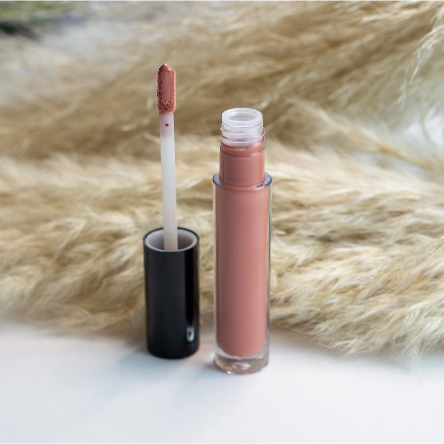 Lip Gloss_24.png