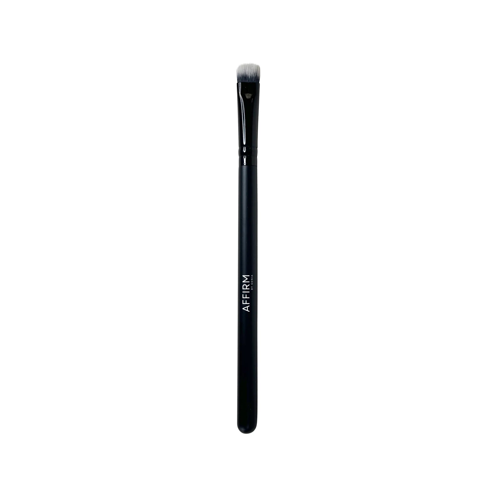 Packing Eye Brush.png